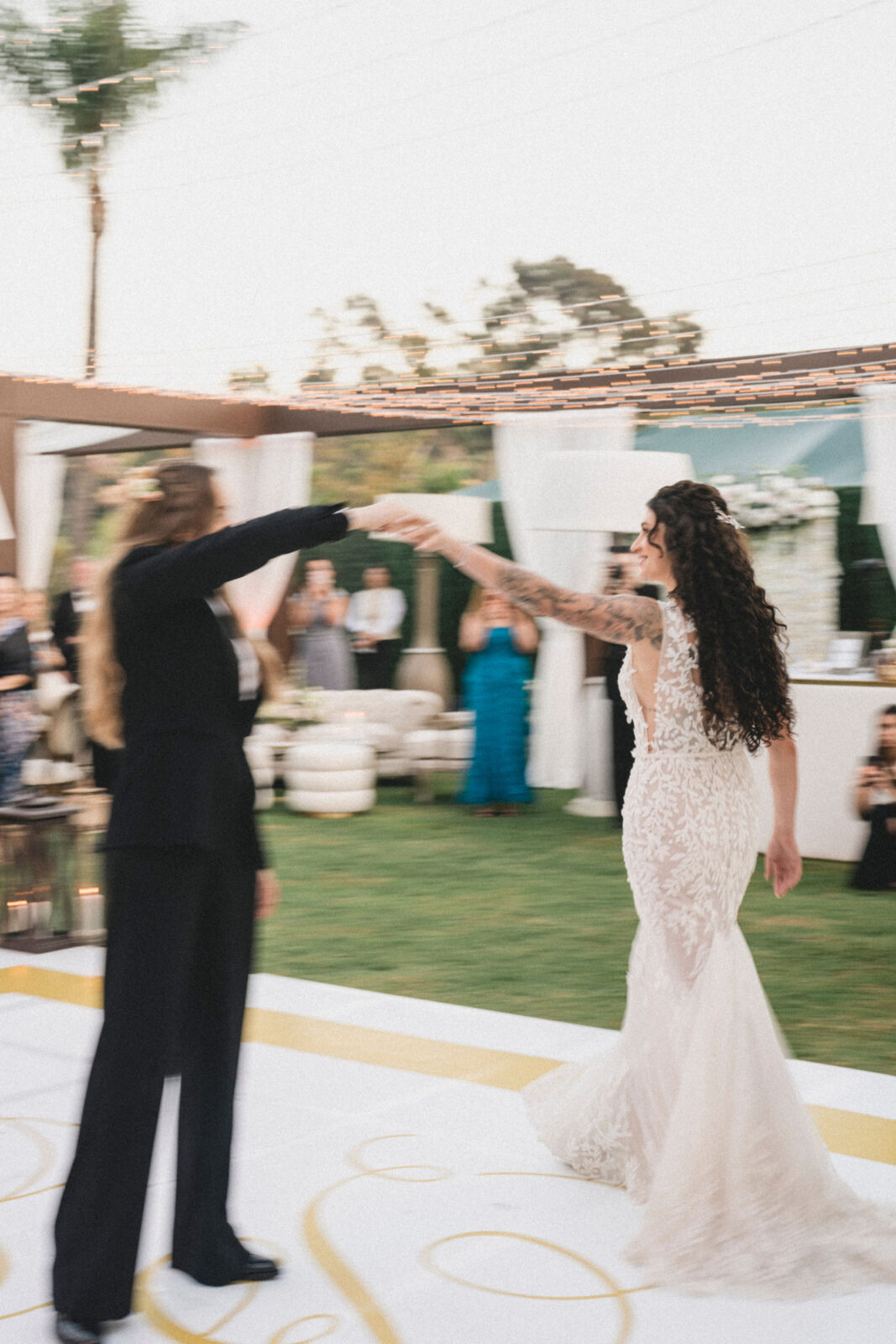 couple dancing