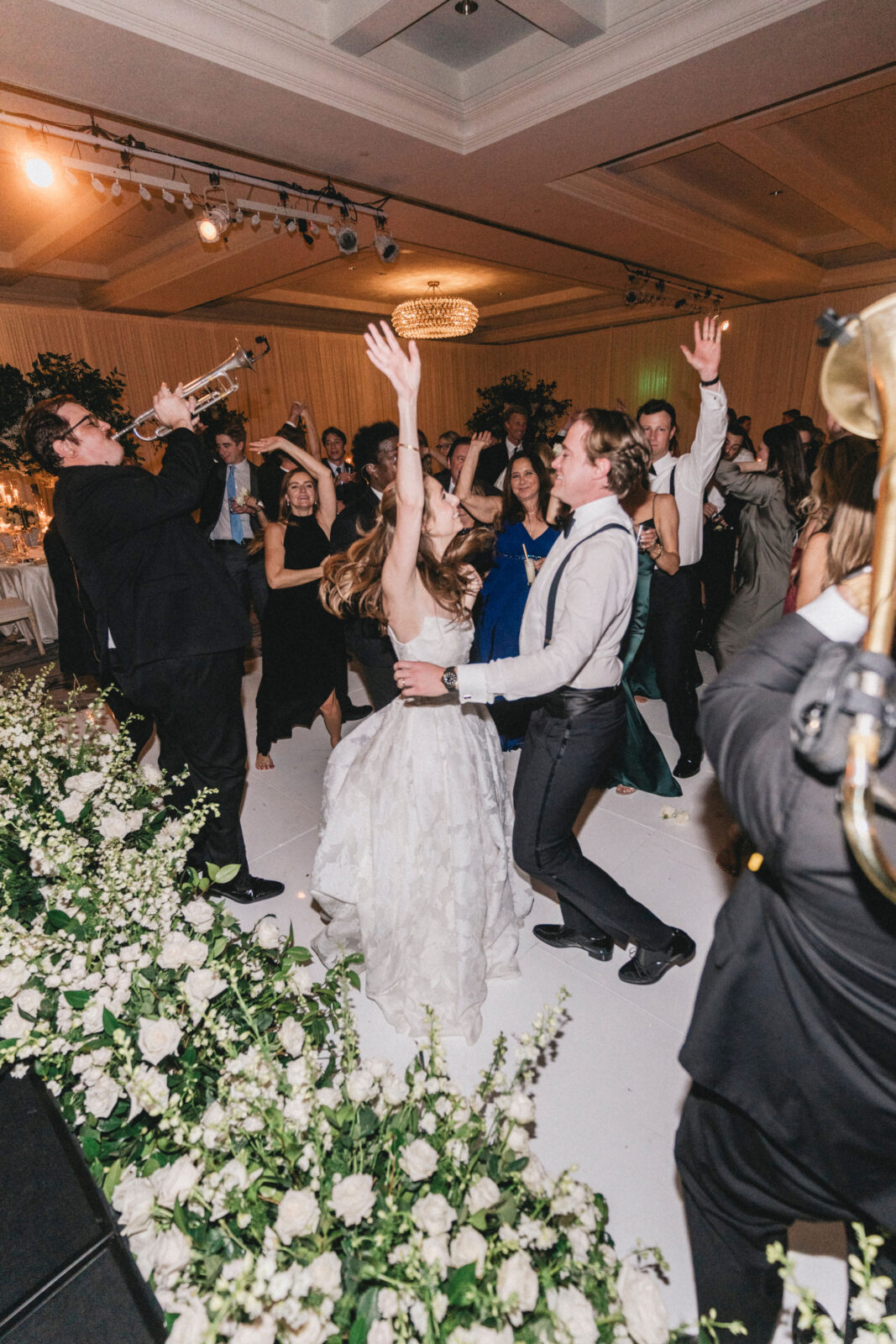 friends and couple dancing