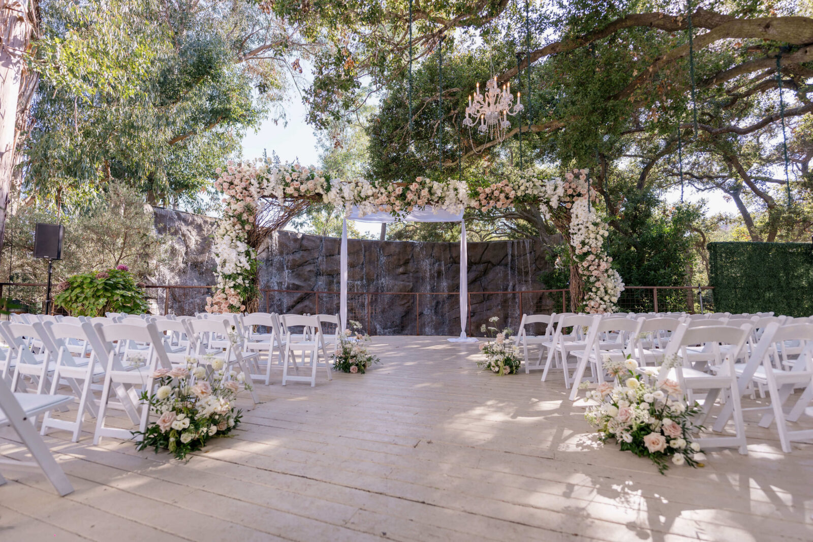 garden wedding decor