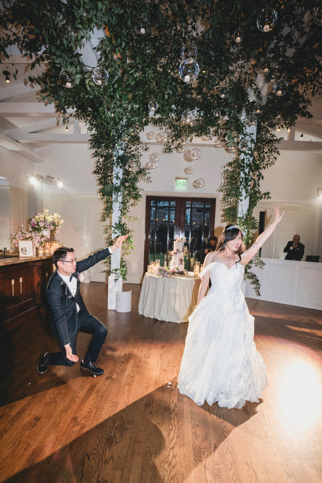 bride and groom's first dance