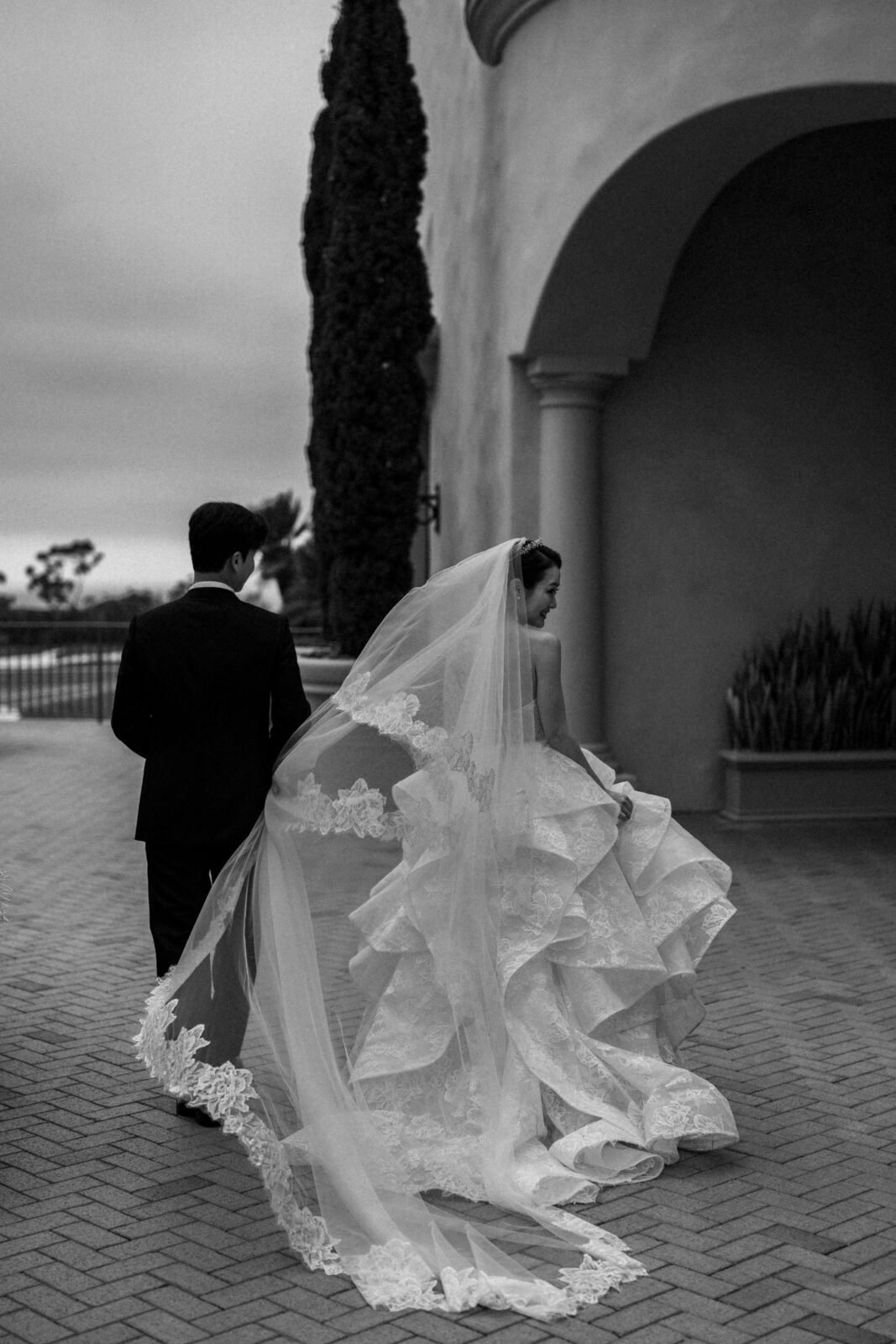 mono bride and groom